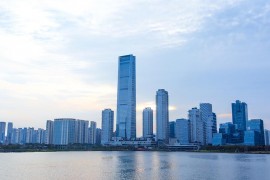 龙8国际头号玩家集团进驻深圳南山区 诚征2021年度全国业务合作商加盟通知